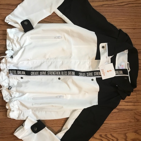 LuLaRoe jacket windbreaker - Picture 3 of 4